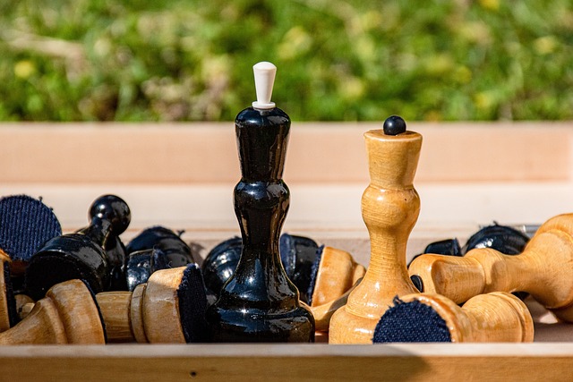 之间存在一 之间存在一